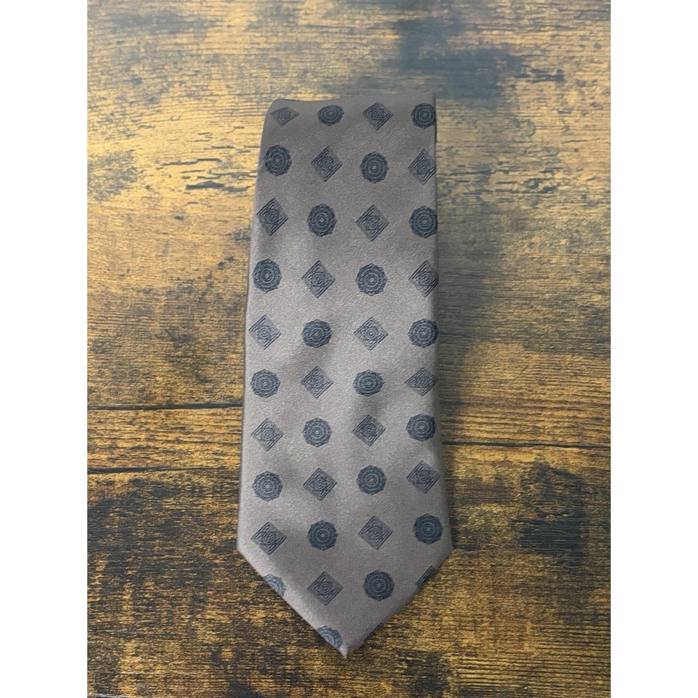 Vintage Marshall Field's Italian Silk Tie Brown Black Medallion Slim 3" x 59"‎